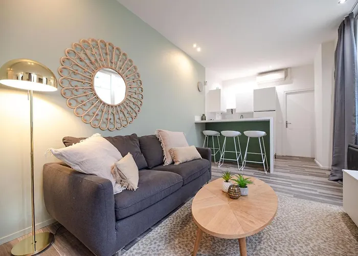 Lovely In Center - Ac Apartman Párizs